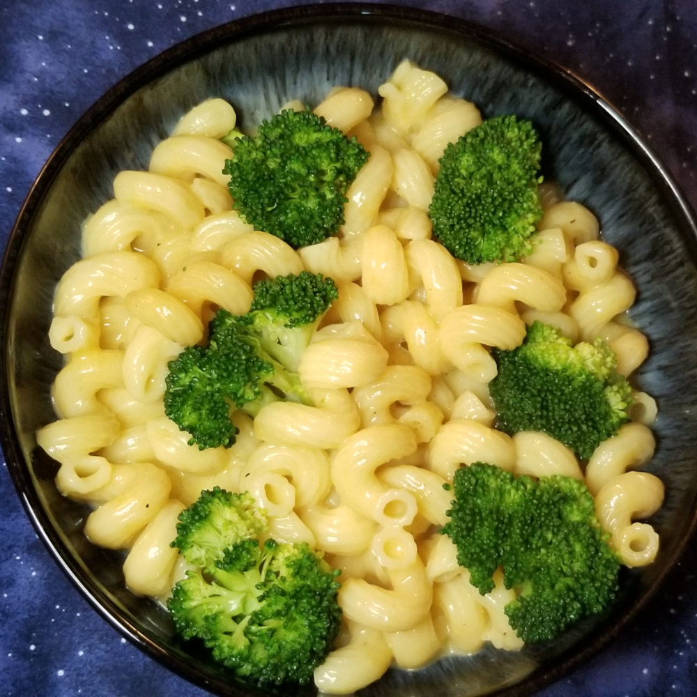 One pot macaroni and cheese with broccoli.